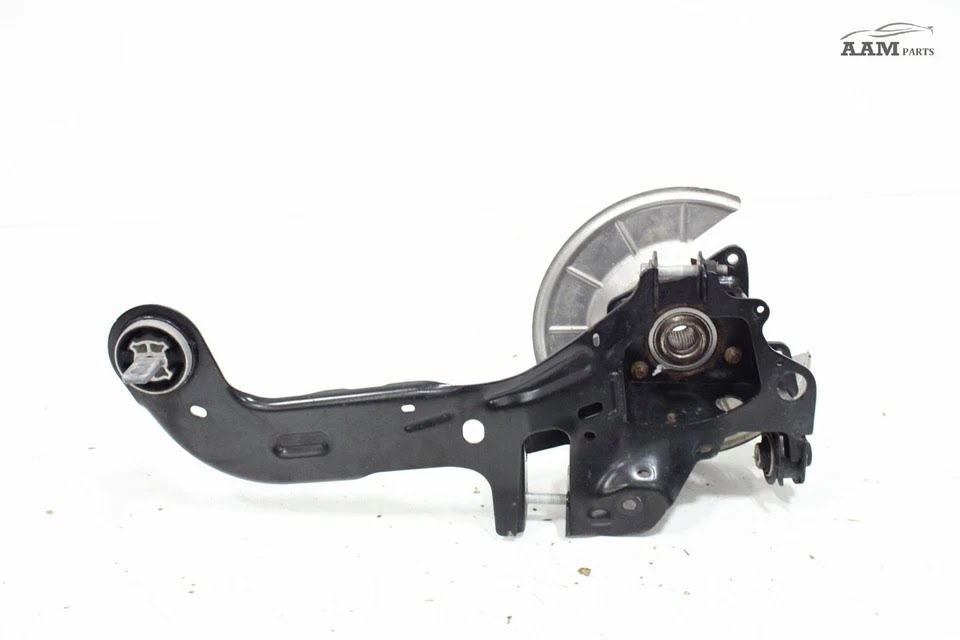 2020 FORD ESCAPE Used Steering Knuckle (see also Knee & Strut) Rear - AWD RH - P/n - LX61-5A968-AMD