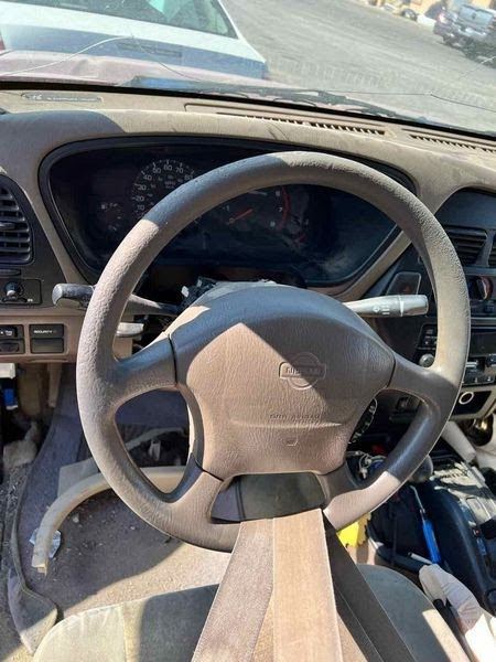1999 NISSAN PATHFINDER Used Air Bag Steering Wheel - thru 11/98, driver - Tan