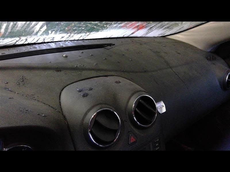 2007 PONTIAC G6 Used Upper Dash vent panel Black or grey