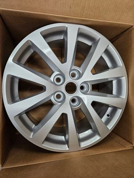 2013 CHEVY MALIBU Used Wheel 18/8  [10 spokes]