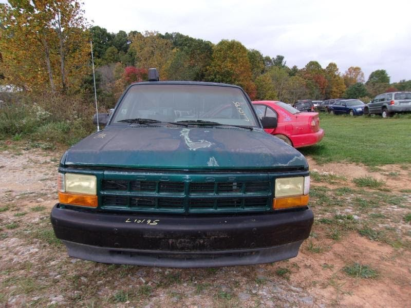 1994 DODGE DAKOTA Used Steering Column Floor Shift, w/o tilt wheel