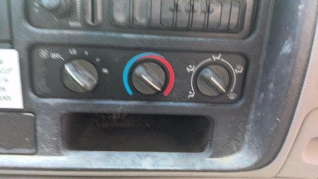 2000 GMC TRUCK-3500 SERIES (2001 DOWN) Used AC Control/Heater (see also Radio or TV Screen) w/o AC 16240135