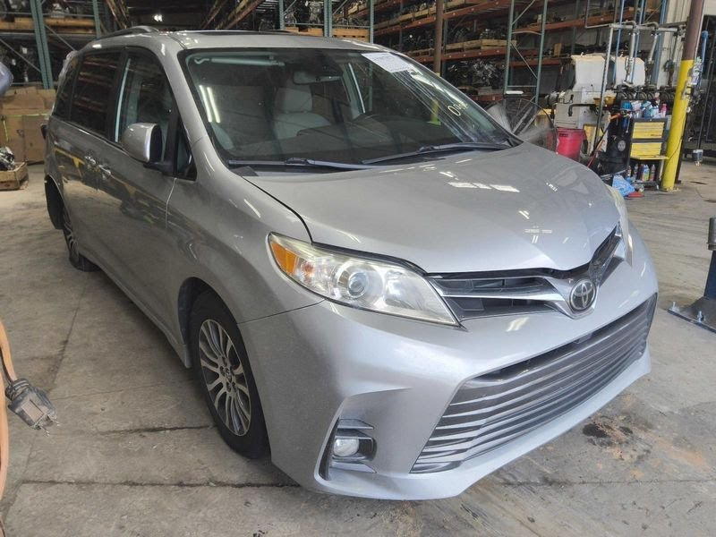 2019 TOYOTA SIENNA Used Fuel Tank FWD