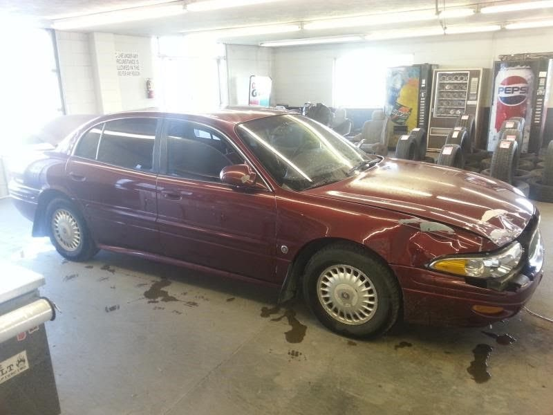 2000 BUICK LESABRE (1980 UP) Used Seat Belt Front (bucket-bench), driver, buckle