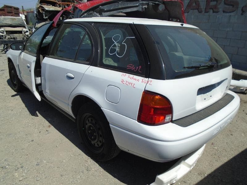 2001 SATURN S SERIES Used Glass Back SW