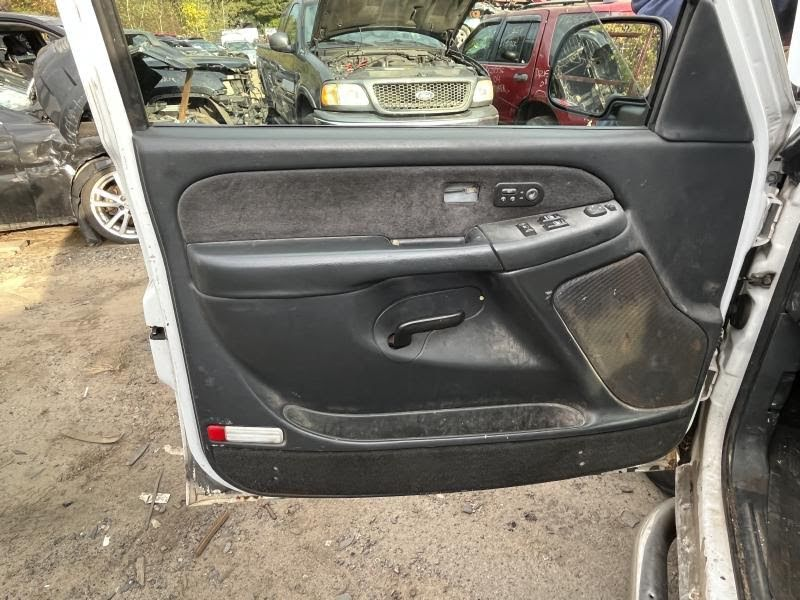 2002 CHEVY TRUCK-SILVERADO 2500 (1999 UP) Used  Interior Trim Panel Door (Front) Silverado 2500 HD; Front Left Inner; Crew Cab, Ext Cab & Std Cab; w/leather trim pewter