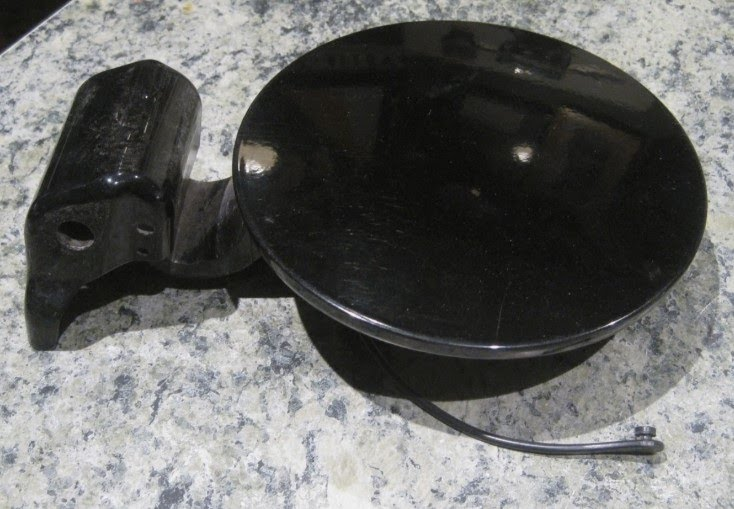 2009 HYUNDAI ELANTRA Used Fuel Filler Door Rear; GLS & SE; Sdn; SEDAN (black)