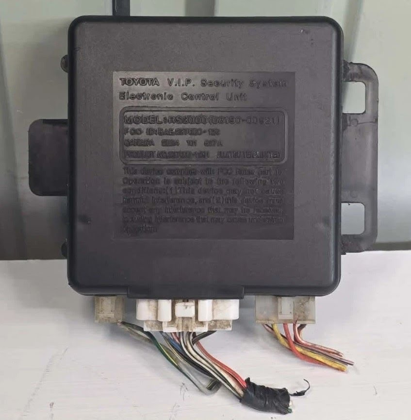 2002 TOYOTA TUNDRA Used Computer Box Not Engine VIP Security Module - 08190-00921RS3000 - ( 2 units )