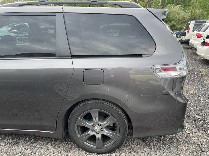 2017 TOYOTA SIENNA Used Fuel Filler Door GRAY