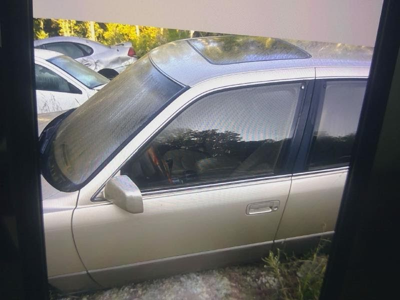 1998 LEXUS LS400 Used Door Handle Outside Front - (assembly), (door), front, LH