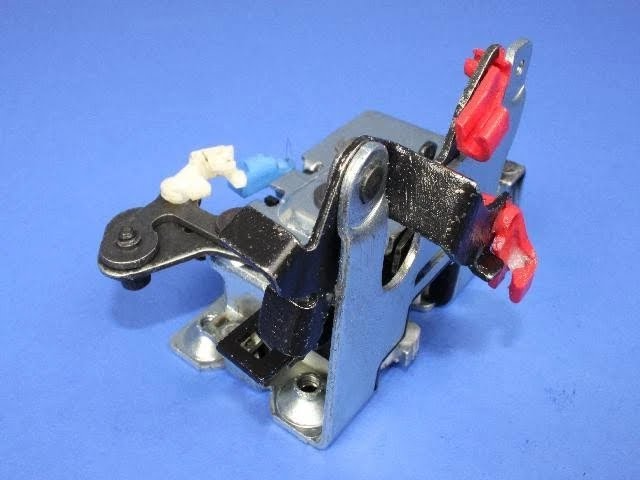 1993 Dodge  Van (Full Size) Used Door Lock Actuator  55075872