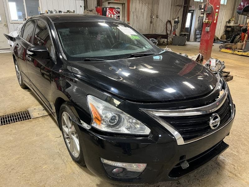 2014 NISSAN ALTIMA Used Door Front (electric), (Sdn), automatic up and down window, RH